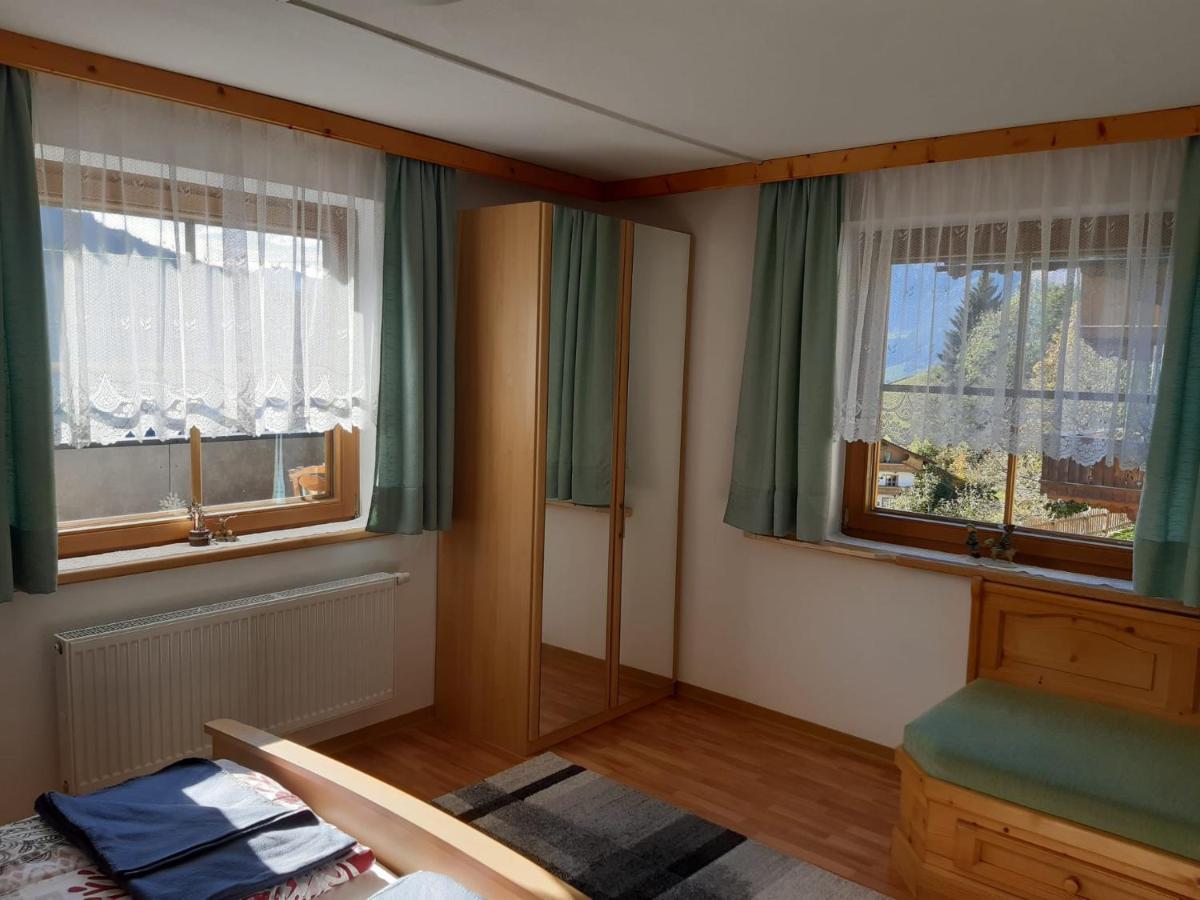 Ferienwohnung Haus Bergfrieden แกร์โลสแบร์ก ภายนอก รูปภาพ